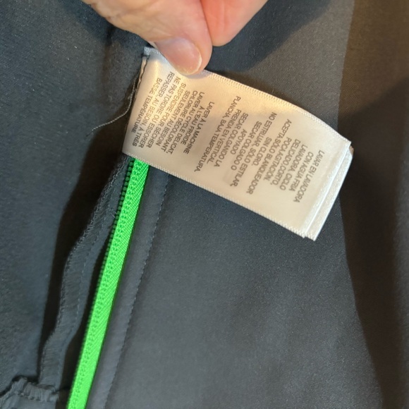 Fila track jacket, gray with neon green, men’s XL - Picture 6 of 8